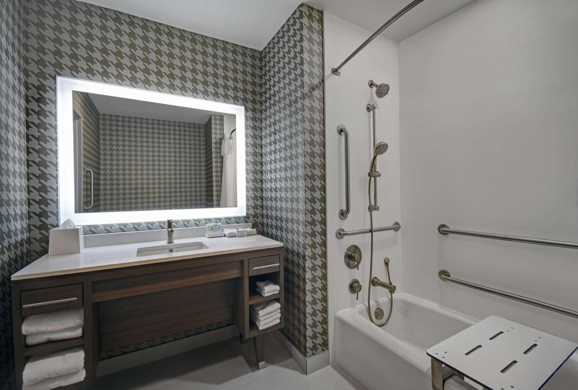 Home2 Suites By Hilton Raleigh North I-540 エクステリア 写真