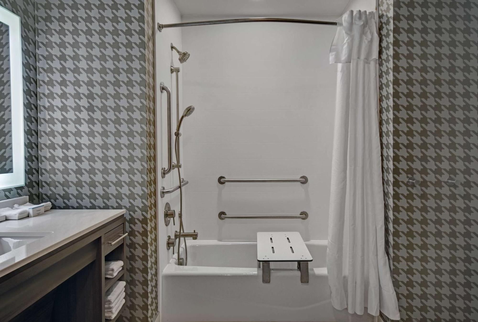 Home2 Suites By Hilton Raleigh North I-540 エクステリア 写真